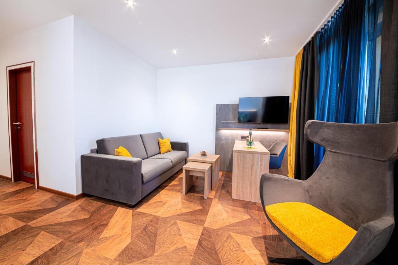 อาโรเทล เบสต์ ลีฟวิ่ง เนือร์นแบร์ค Hotel Nuremberg ภายนอก รูปภาพ
