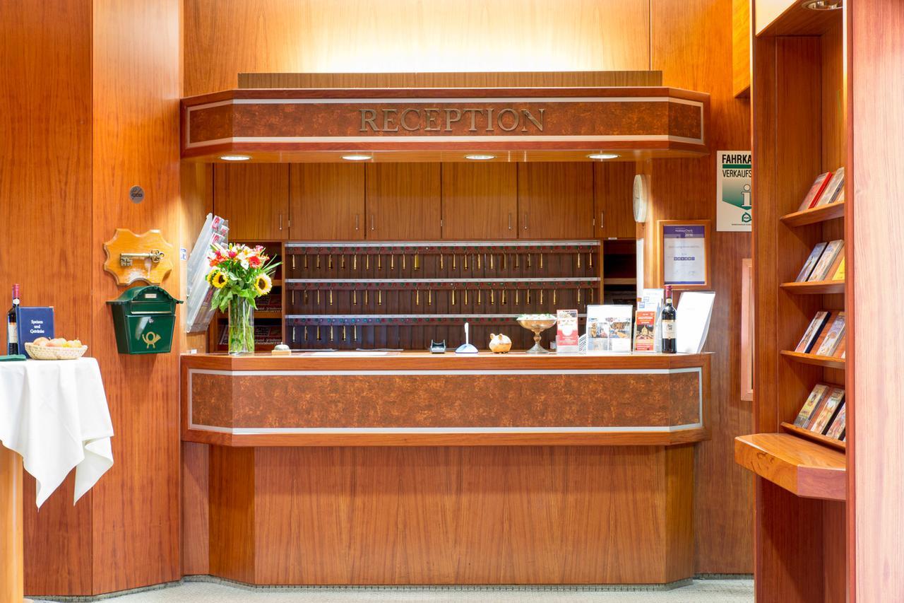อาโรเทล เบสต์ ลีฟวิ่ง เนือร์นแบร์ค Hotel Nuremberg ภายนอก รูปภาพ