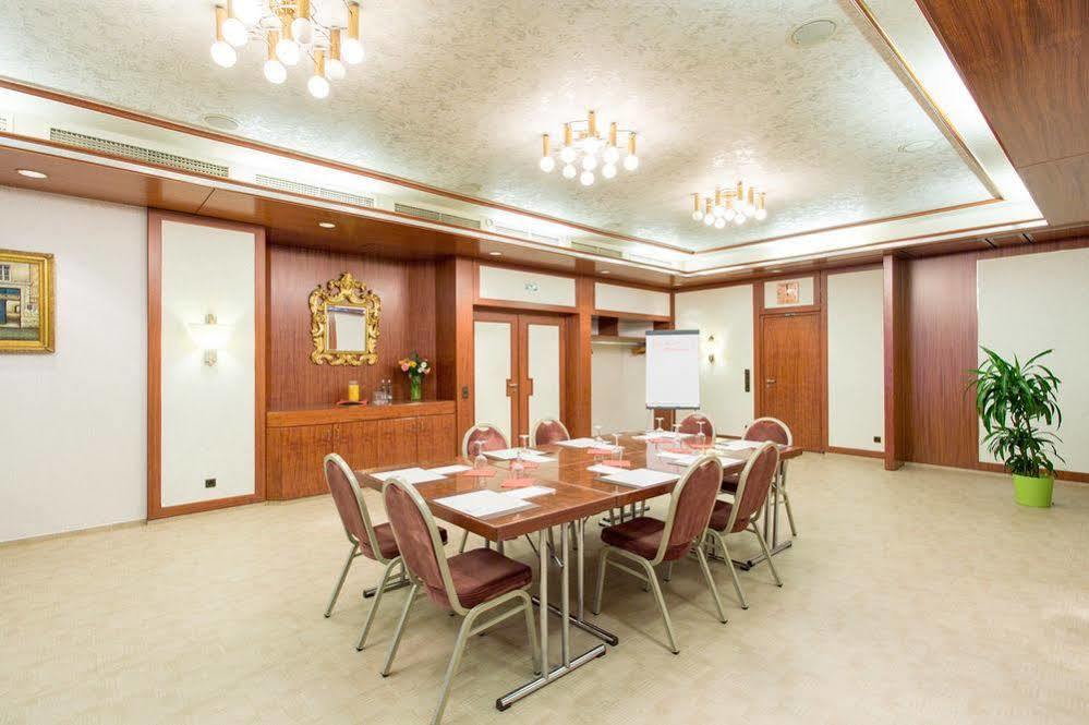 อาโรเทล เบสต์ ลีฟวิ่ง เนือร์นแบร์ค Hotel Nuremberg ภายนอก รูปภาพ