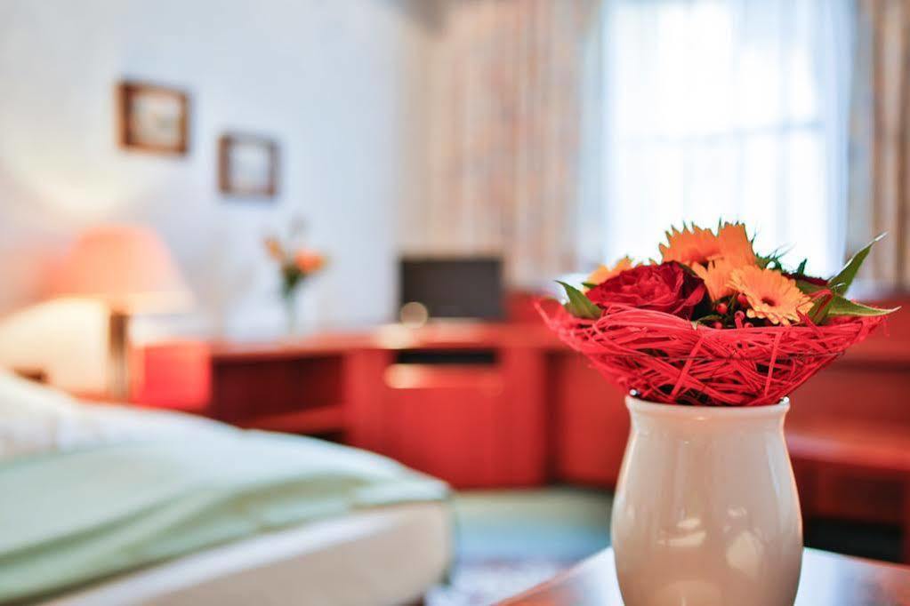 อาโรเทล เบสต์ ลีฟวิ่ง เนือร์นแบร์ค Hotel Nuremberg ภายนอก รูปภาพ