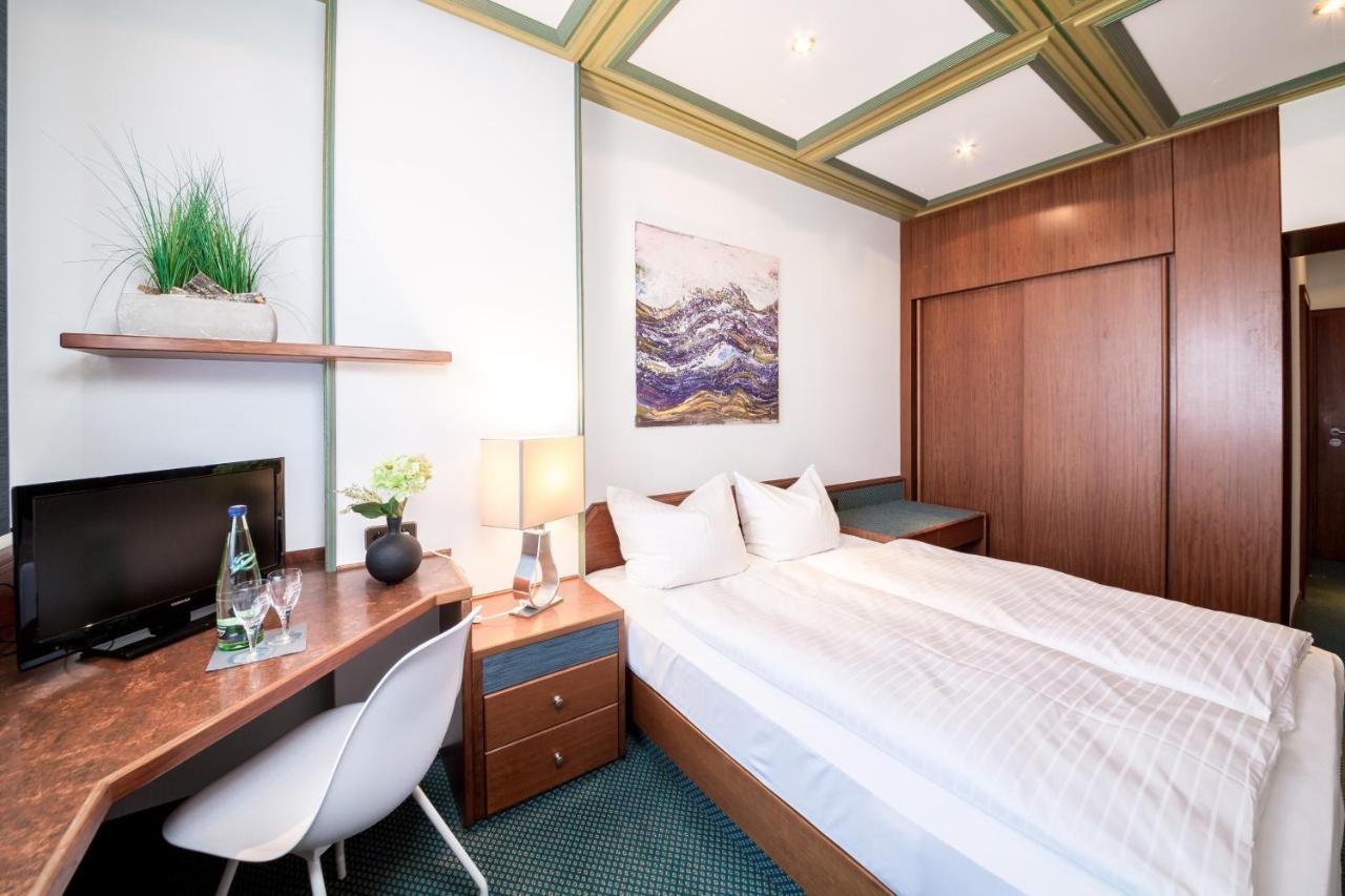 อาโรเทล เบสต์ ลีฟวิ่ง เนือร์นแบร์ค Hotel Nuremberg ภายนอก รูปภาพ